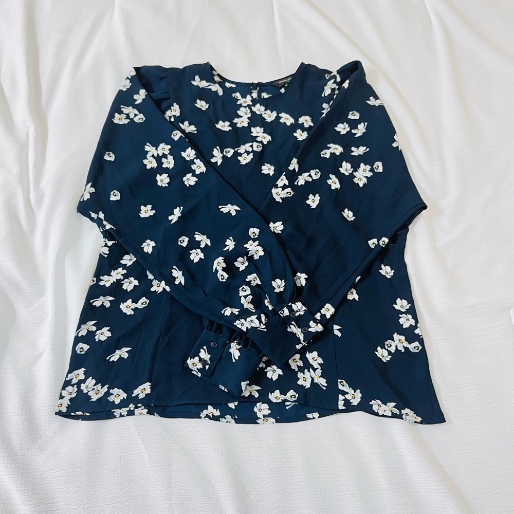 Banana Republic Women Dark Blue White Flower Pattern Shirt Blouse